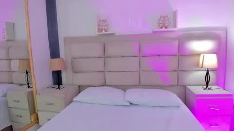 Rose online show from 02-21-25, 01:33