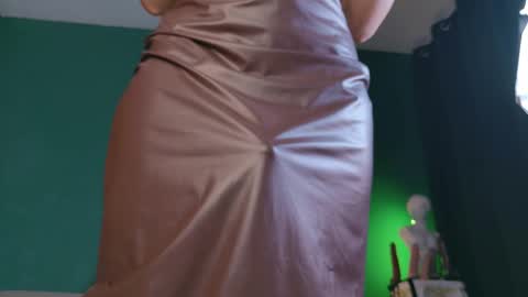 rosedelic online show from 11-26-25, 04:24