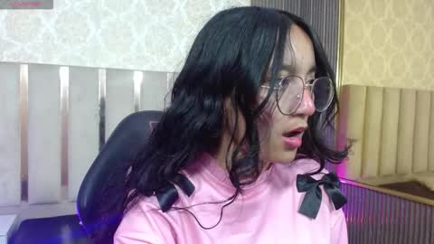 rosee_tay1 online show from 01-19-26, 03:10