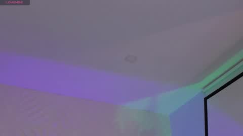 Rose  online show from 11-06-25, 08:21