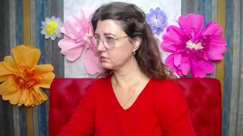 RoseHille online show from 11-22-25, 06:12