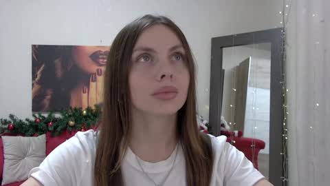 Rose Hubbard online show from 12-29-24, 05:21
