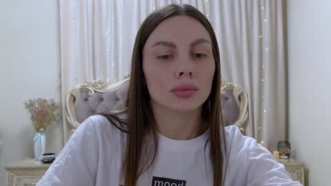 Rose Hubbard online show from 02-05-25, 06:02