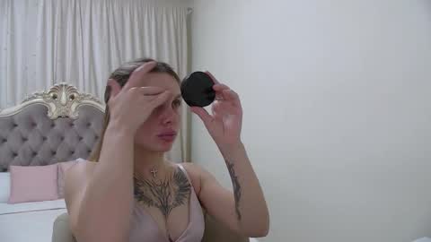 Rose Hubbard online show from 10-07-25, 05:26