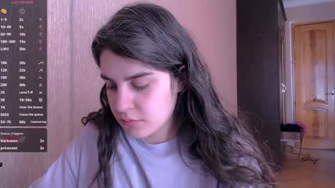 Snapshot of roselina_ chatting on 01-21-25, 11:46 Rose online show from 01-21-25, 11:46