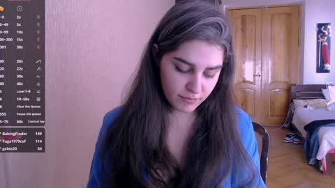 Snapshot of roselina_ chatting on 01-29-25, 10:16 Rose online show from 01-29-25, 10:16