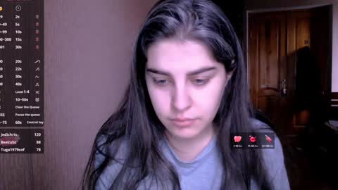 Snapshot of roselina_ chatting on 02-05-25, 04:59 Rose online show from 02-05-25, 04:59