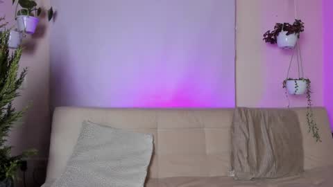 Snapshot of roselinedior chatting on 01-23-25, 04:04 Lyla OF roselinedior online show from 01-23-25, 04:04