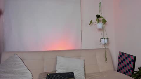 Snapshot of roselinedior chatting on 02-06-25, 03:20 Lyla OF roselinedior online show from 02-06-25, 03:20