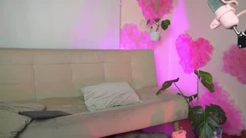 Snapshot of roselinedior chatting on 03-08-25, 07:31 Lyla OF roselinedior online show from 03-08-25, 07:31