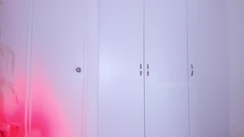 Snapshot of roselinedior chatting on 09-09-25, 04:17 Lyla OF roselinedior online show from 09-09-25, 04:17