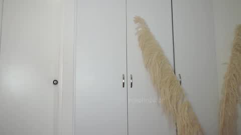 Snapshot of roselinedior chatting on 10-10-25, 02:05 Lyla OF roselinedior online show from 10-10-25, 02:05