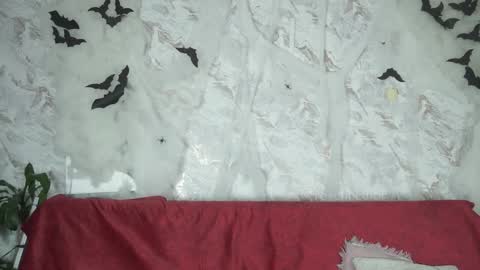 Snapshot of roselinedior chatting on 10-31-25, 03:57 Lyla OF roselinedior online show from 10-31-25, 03:57