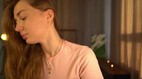 Snapshot of rosellegaeta chatting on 10-27-25, 04:16 Elsa online show from 10-27-25, 04:16