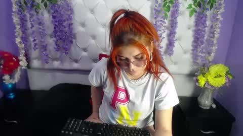 Julieta online show from 12-18-24, 01:23