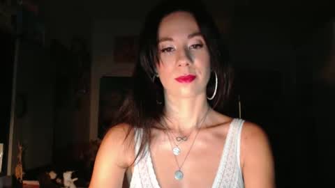 Rose online show from 10-28-25, 06:10