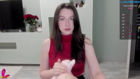 Julia online show from 09-19-25, 09:15