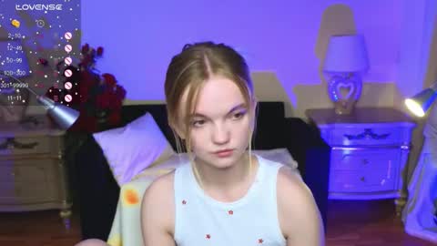 Sweety Kate online show from 10-11-25, 04:33