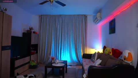 Snapshot of rosesarered97 chatting on 05-16-26, 07:45 Abbygail online show from 05-16-26, 07:45