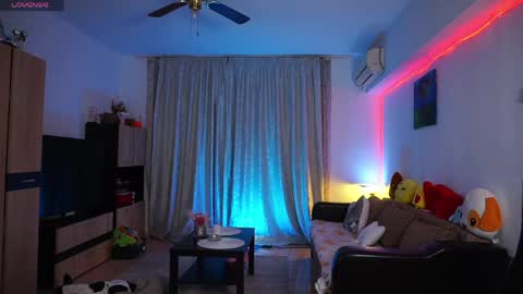 Snapshot of rosesarered97 chatting on 05-16-26, 08:07 Abbygail online show from 05-16-26, 08:07