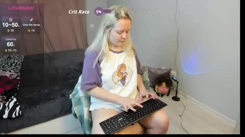 Snapshot of rosethomas_ chatting on 11-08-25, 06:40 rosethomas_ online show from 11-08-25, 06:40