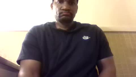 Snapshot of roshun69 chatting on 05-07-26, 02:33 Roshun Haynes online show from 05-07-26, 02:33