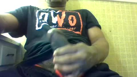Snapshot of roshun69 chatting on 06-17-26, 06:05 Roshun Haynes online show from 06-17-26, 06:05