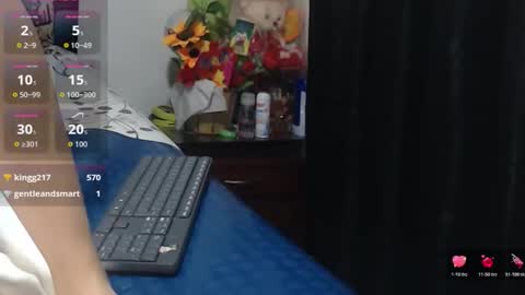 roshy online show from 11-26-25, 02:40