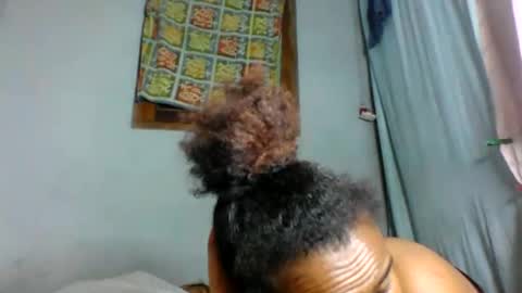 Snapshot of rosia22 chatting on 09-29-25, 05:56 rosia22 online show from 09-29-25, 05:56