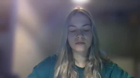 Rosie online show from 02-18-25, 08:05