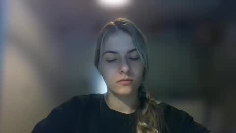 Rosie online show from 03-12-25, 10:59