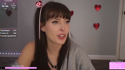 Rosie Bones online show from 02-06-25, 02:00