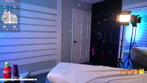 Rosie Bones online show from 06-20-26, 12:14