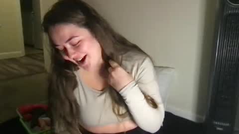 Rosie online show from 01-24-25, 05:53