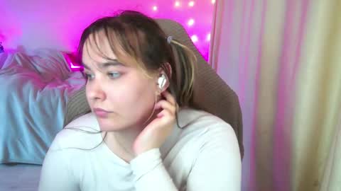RosieNana online show from 04-30-26, 08:57