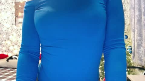 Rosie is waiting for YOU online show from 12-13-24, 05:05