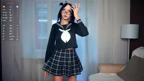 Edwina online show from 10-04-25, 05:05