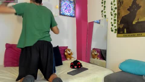 Snapshot of rosse_dredd chatting on 11-15-25, 04:25 Anal for the first time 40000tks online show from 11-15-25, 04:25