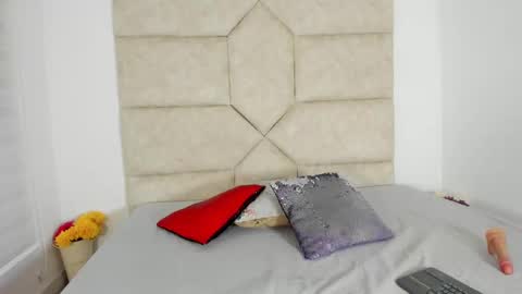 rosse_evans_3 online show from 09-13-25, 01:05