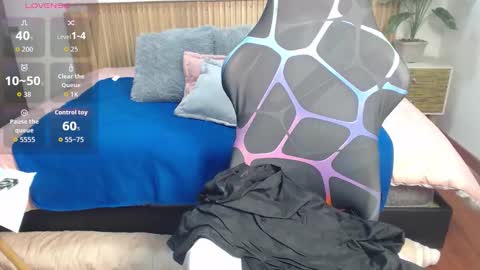 Snapshot of rosse_meyer chatting on 10-26-25, 03:40 MY NAME IS ROSSE online show from 10-26-25, 03:40