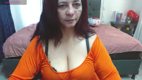 Snapshot of rosse_s chatting on 03-10-26, 01:38 rosse_s online show from 03-10-26, 01:38