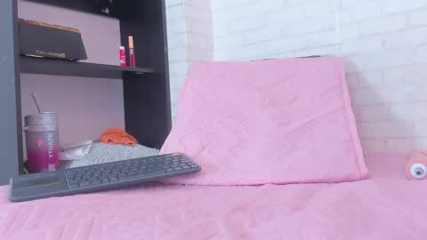 Snapshot of rosse_thompson11 chatting on 02-27-25, 08:42 rosse_thompson11 online show from 02-27-25, 08:42