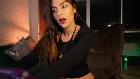 Rossey online show from 10-25-25, 02:30