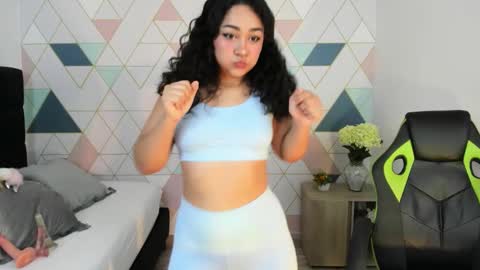 rossie_lanie_ online show from 02-18-26, 12:56
