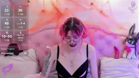 rossiie_hunt_ online show from 10-17-25, 04:42