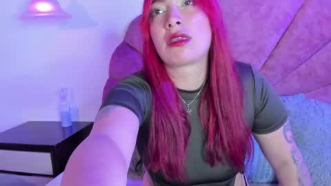 rossy_red9999 online show from 05-06-26, 12:10