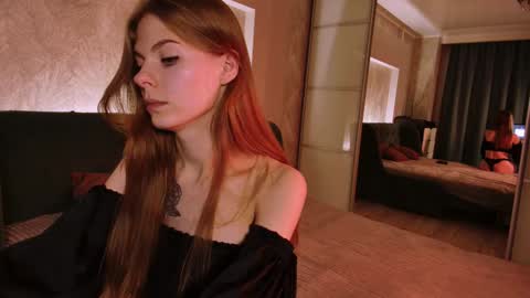 rosy_black_ online show from 12-15-24, 05:10