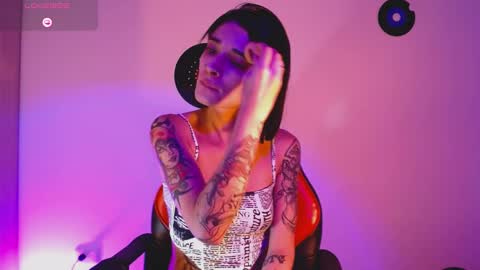 Snapshot of rot_wallace chatting on 09-22-25, 12:12 rot_wallace online show from 09-22-25, 12:12