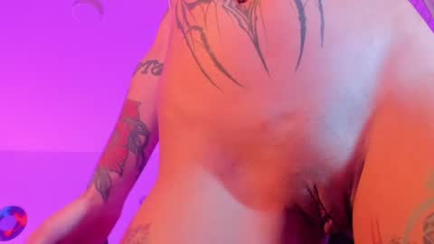 Snapshot of rot_wallace chatting on 03-31-26, 11:38 rot_wallace online show from 03-31-26, 11:38