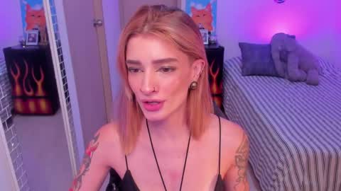 Snapshot of rot_wallace chatting on 05-18-26, 09:42 rot_wallace online show from 05-18-26, 09:42
